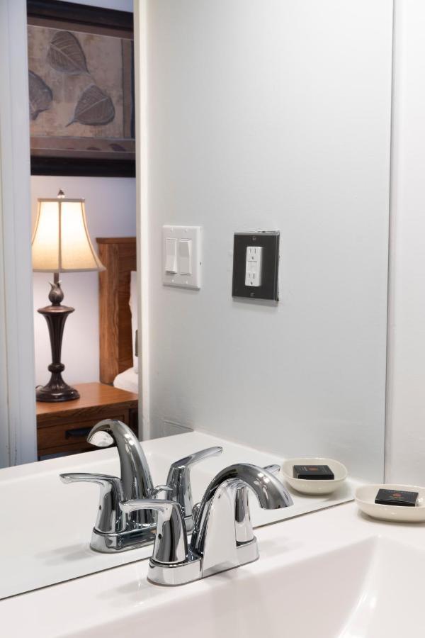 Schott'S Lake Conference & Resort Sundre Luaran gambar